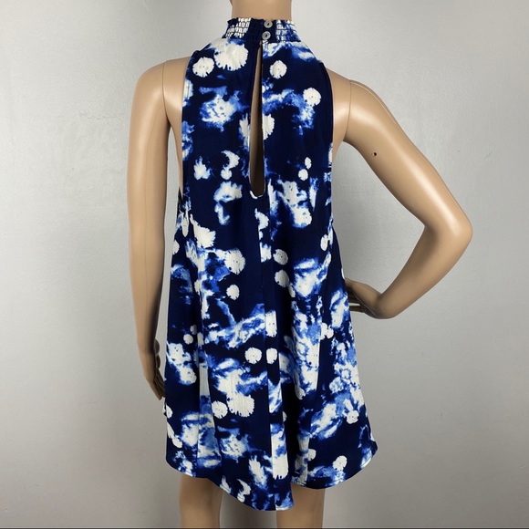 NEW SHOW ME YOUR MUMU BLUE PRINTED SLEEVELESS TUNIC TOP - Picture 6 of 7